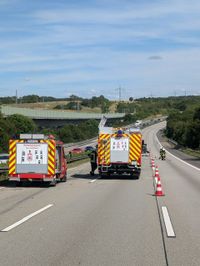 28062024 VU PKW gegen Leitplanke - BAB 3, Ri. FFM (3)